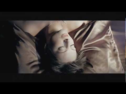 И аз съм фен на Непара! В облаках. Хей, Валя.