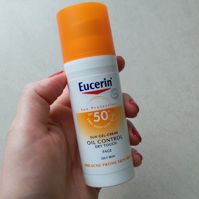 Eucerin флюид sun protection. Eucerin солнцезащитный крем. Eucerin SPF 50 Sun Protection Oil Control Dry Touch для жирной кожи. Эуцерин солнцезащитный крем SPF 50. Eucerin Oil Control 50 SPF.